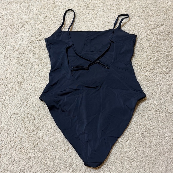 Andie Swim Jetties Black One-Piece Swimsuit Size Small S Swimwear Resort Pool - Picture 4 of 12